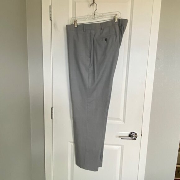 CALVIN KLEIN Men's Slim Fit Gray Grey Wool Blend Dress Pants Slacks 42 x 32 - Picture 4 of 12